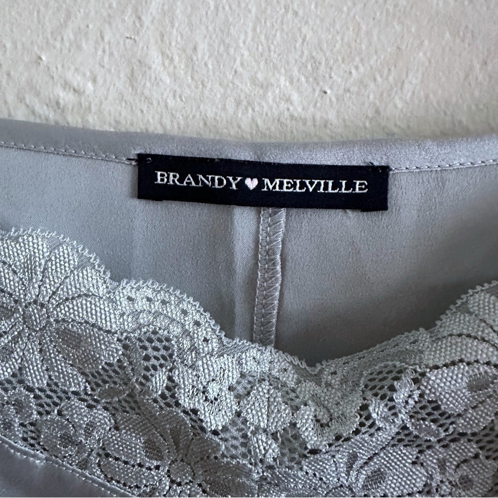 Brandy Melville Dionne Light Blue Satin Lace Trim Cropped Cami Top - Picture 3 of 5